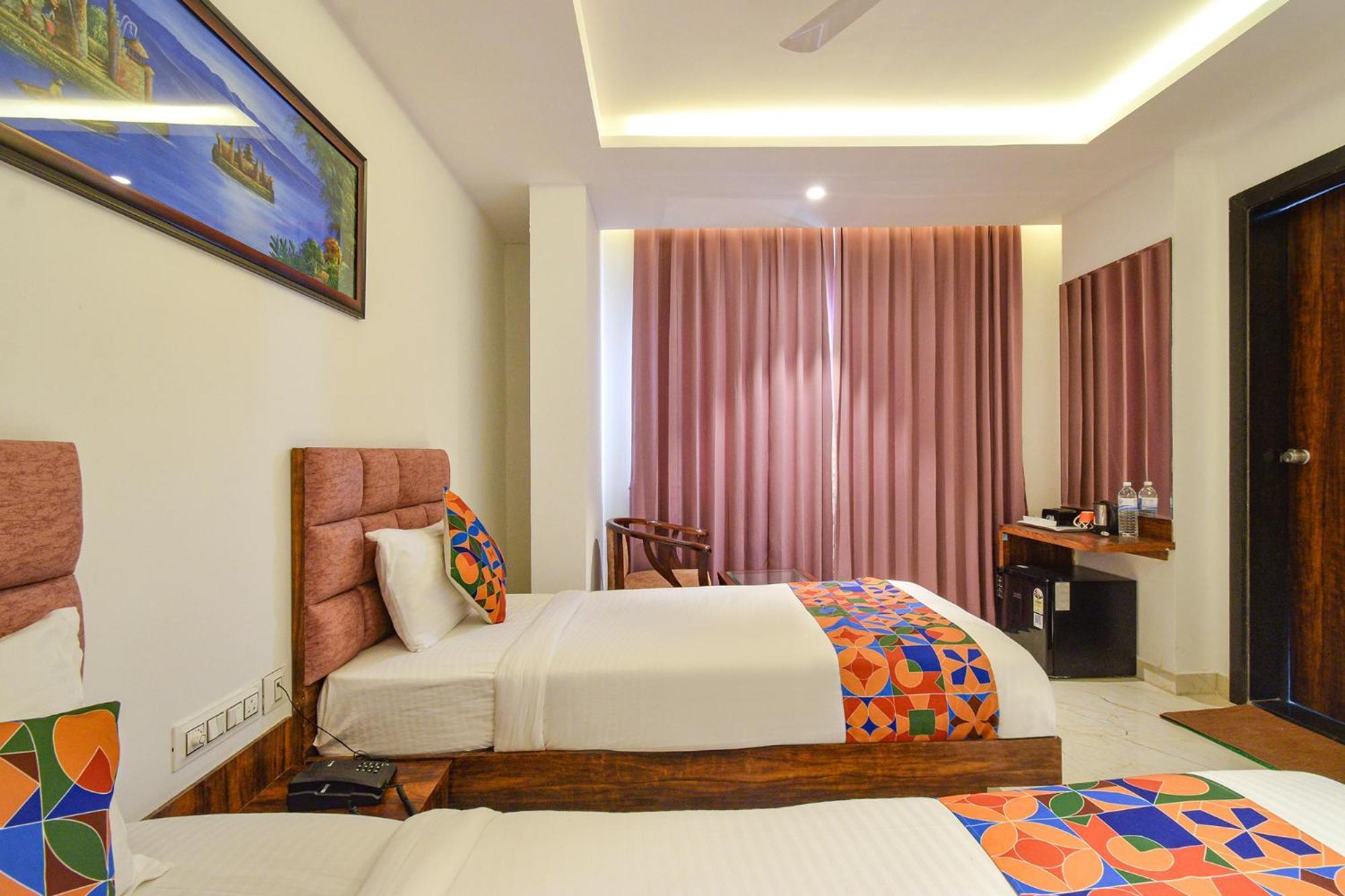 Fabhotel Prime Prowell Apex - Nr Kims Hospital, Hitech City 하이데라바드 외부 사진