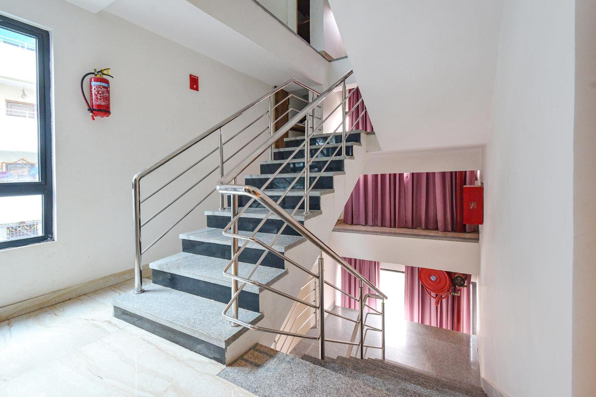 Fabhotel Prime Prowell Apex - Nr Kims Hospital, Hitech City 하이데라바드 외부 사진
